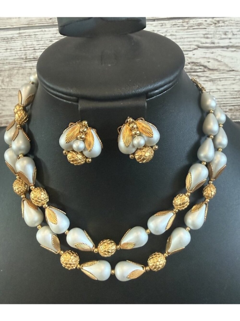 Vintage Deaville Gold Tone Blue 2 Strand Necklace & Clip On Earrings 15 + 3”
